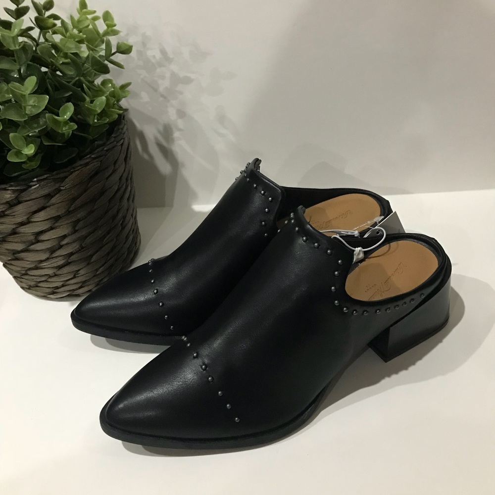 NWT Crista Black Studded Pointed Toe Heeled Mules - Picture 5 of 6